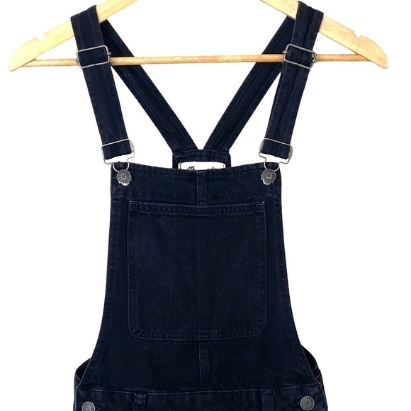 Madewell Adirondack Denim Short Overalls in Washed Black, Size XX-Small - Picture 6 of 12
